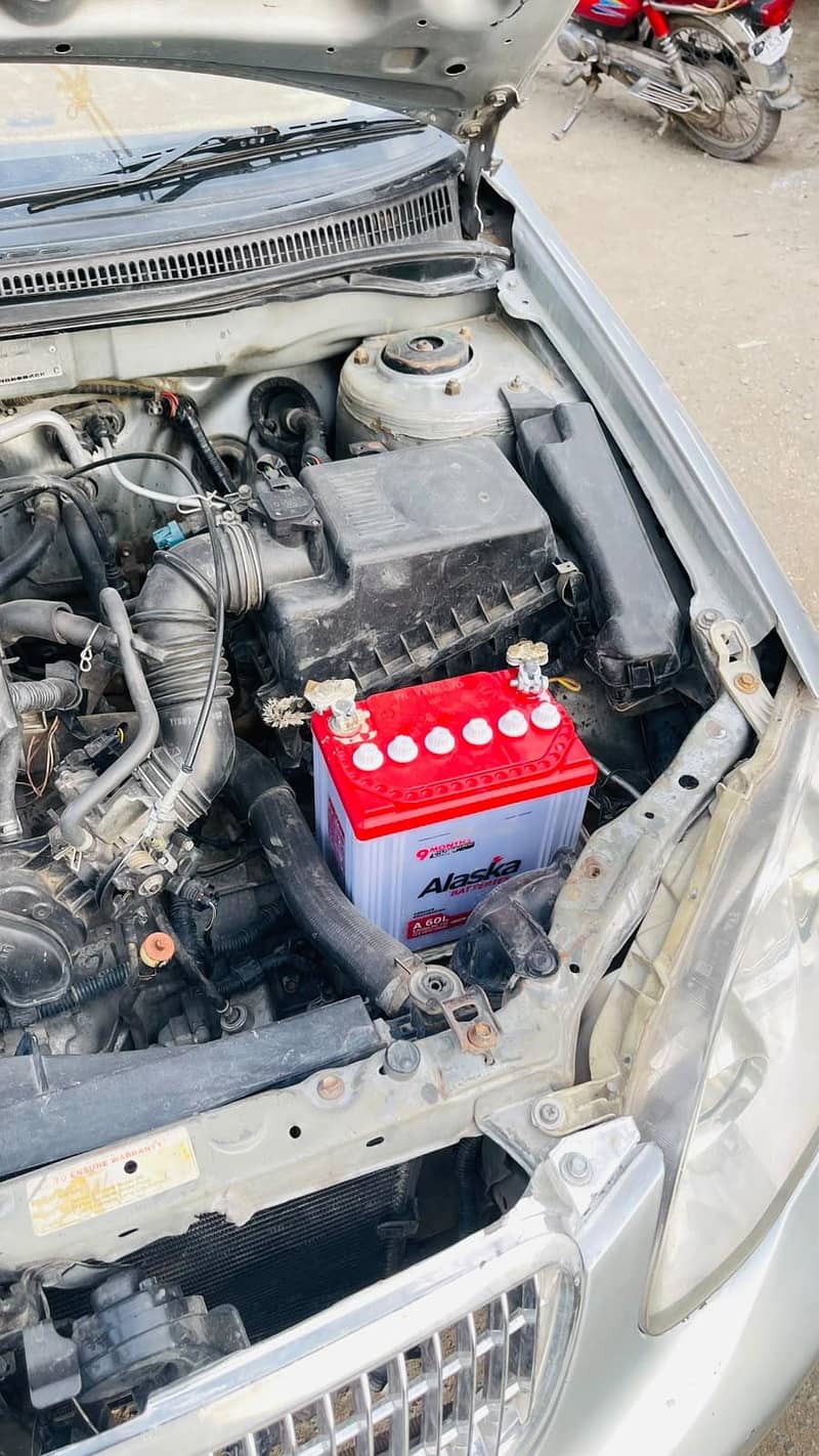 saloon 1.6 8