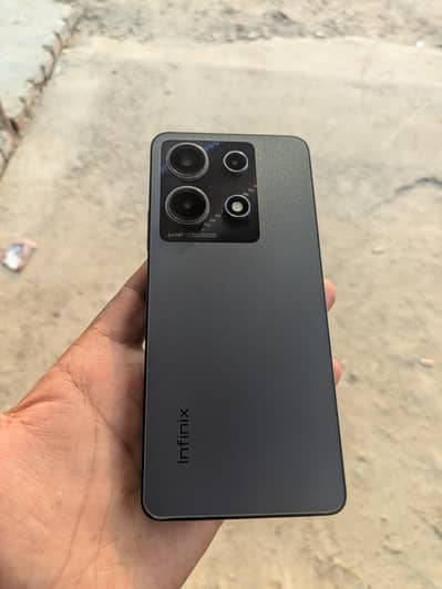 Infinix Note 30
