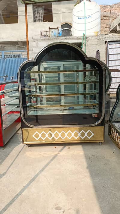 Ice Cream / Double door chiller and D freezer / Cake display chiller
