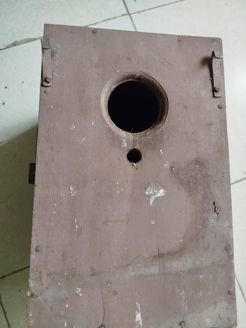 Solid Breeding Boxes 1