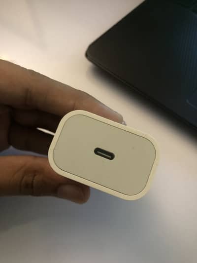 Iphone charger 20W fast charging