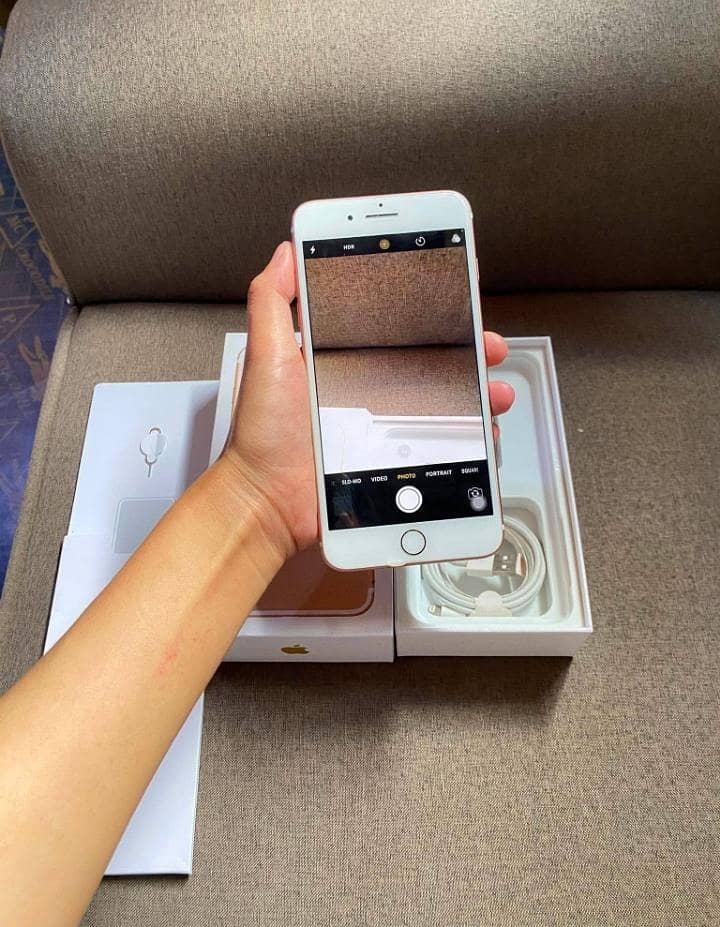 Apple iPhone 7 Plus 4