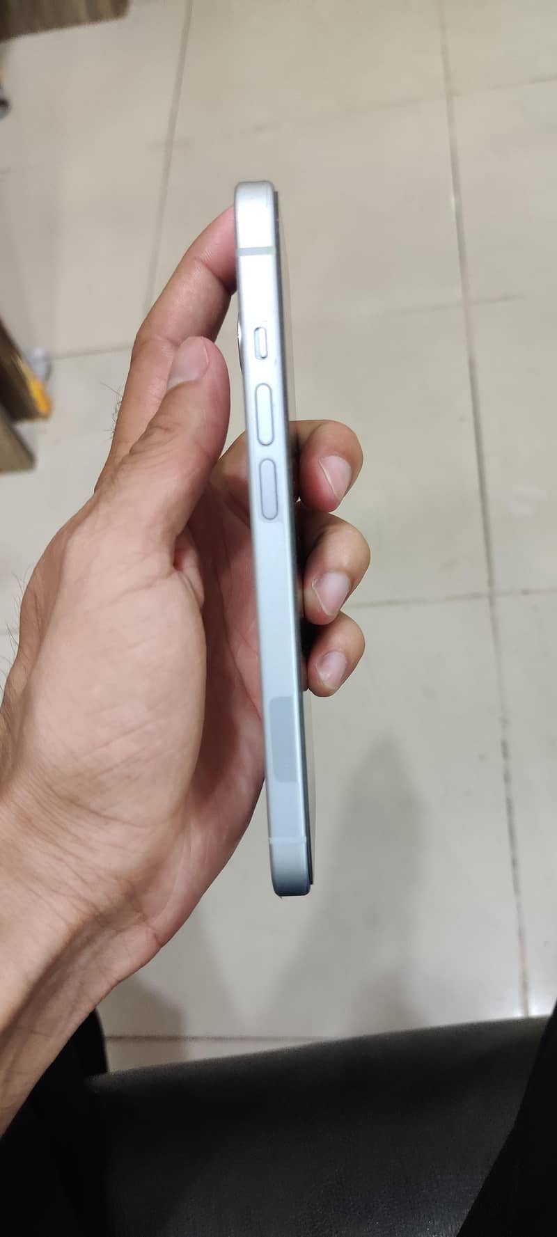 Apple iPhone 15 2