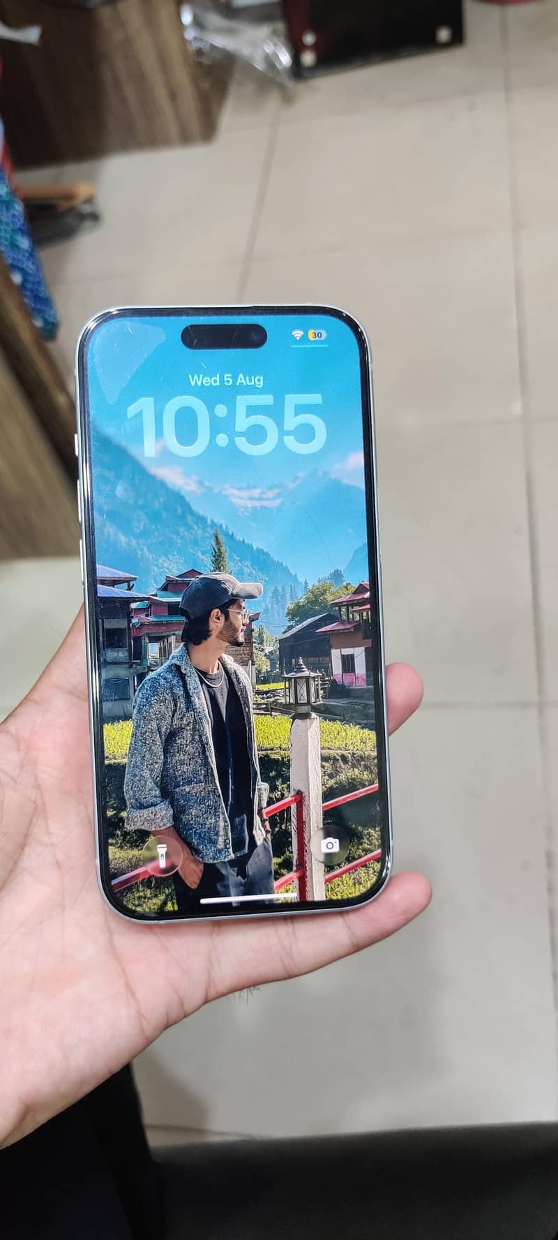 Apple iPhone 15 4