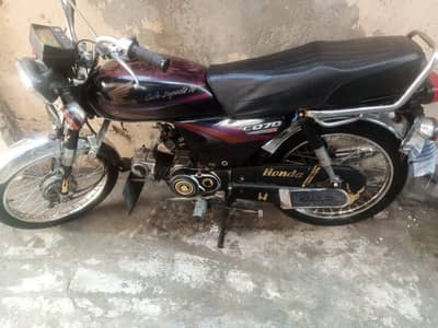 Honda CB 70 2009 model good condition