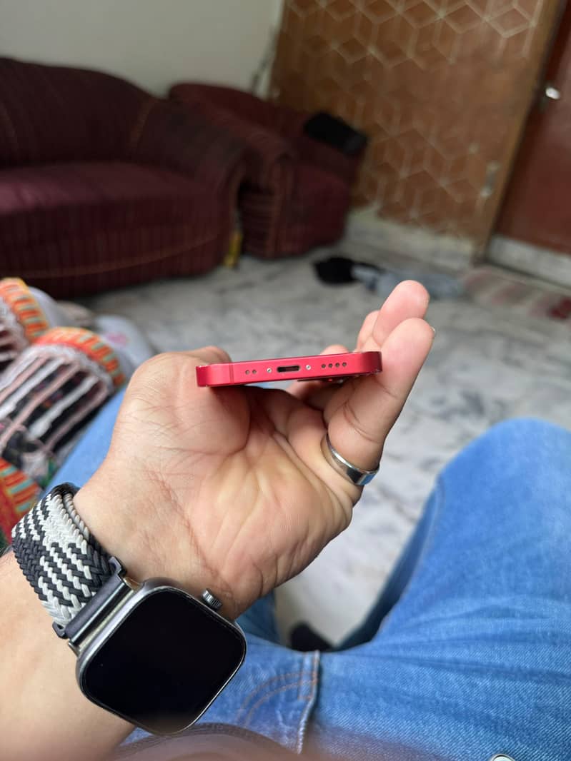 Apple iPhone 12 mini 3