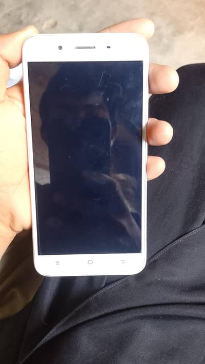 Vivo Y53