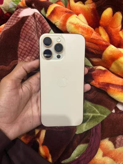 iPhone 16 Pro Max Factory unlock LLA model  e sim non active 91 health