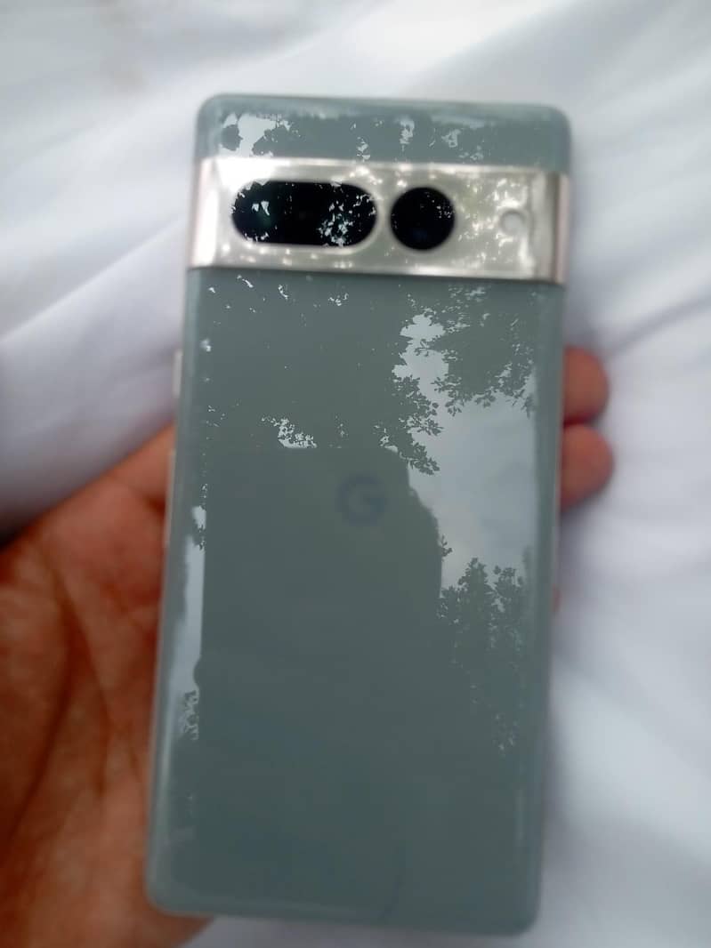 Google Pixel 7 Pro 4