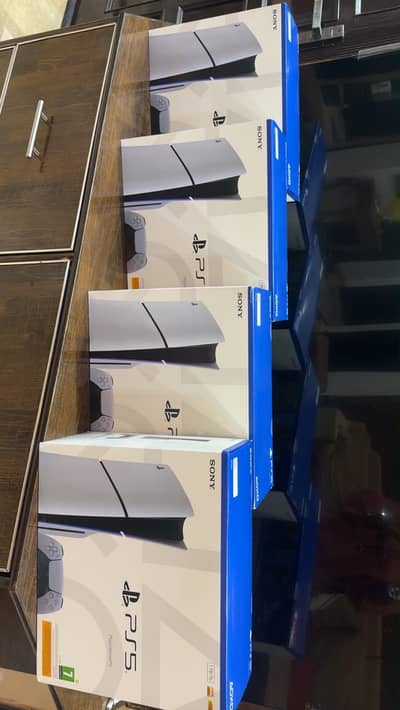 ps 5 slim disc 2116 series box pack availabe