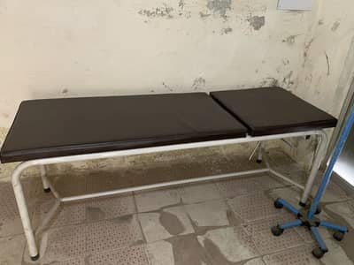 Patient bed