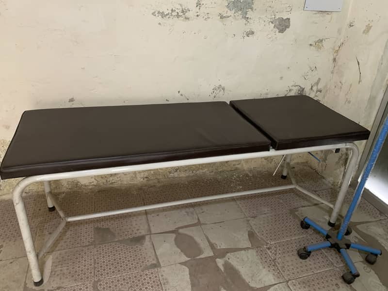 Patient bed 0