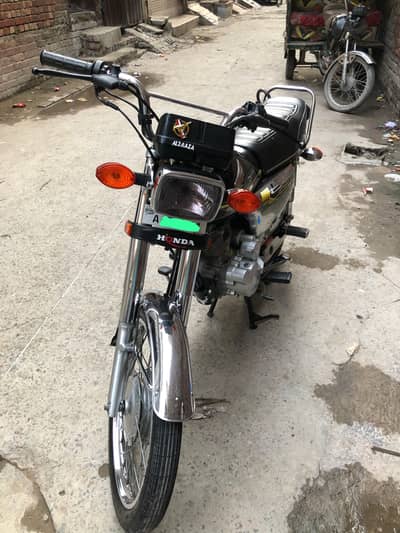 Honda 125 special edition urgent sale