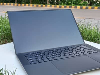 Dell Precision 5560 core i9 11th gen 4gb RTX card workstation