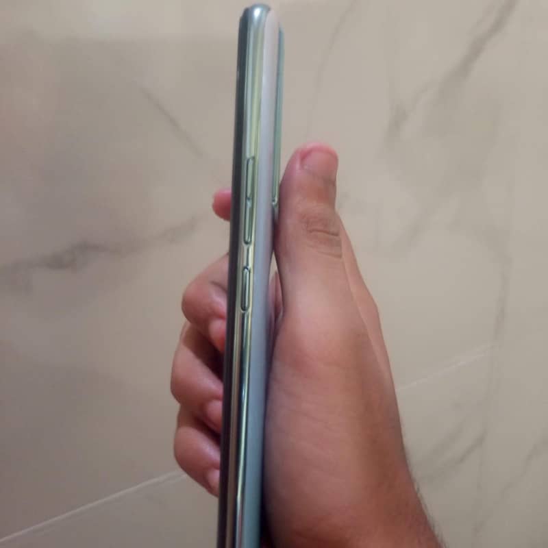 Tecno CAMON 15 Pro 1
