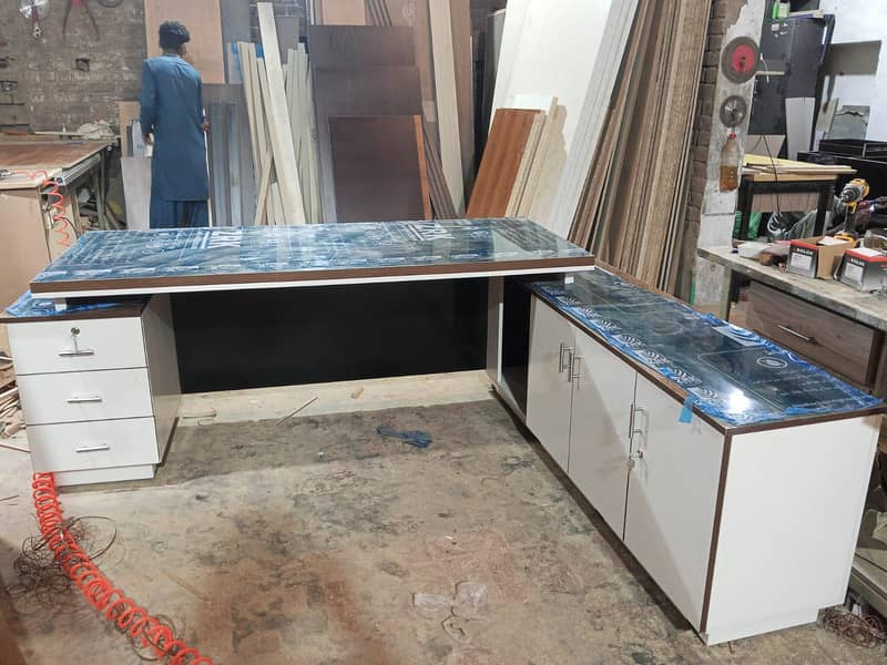 L shape table 4