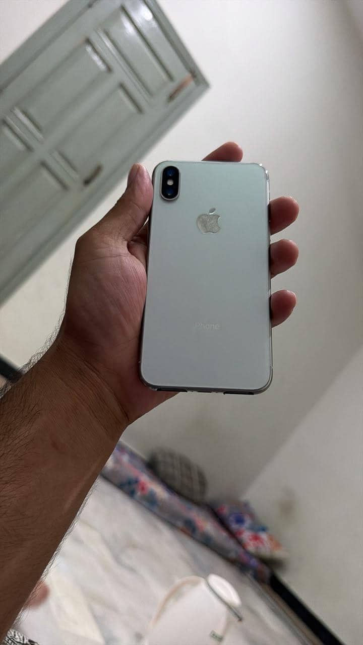 Apple iPhone X 0
