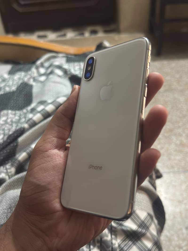 Apple iPhone X 0