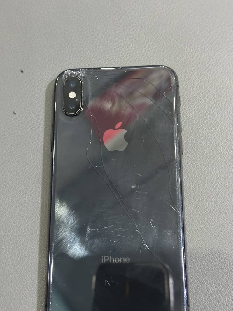 Apple iPhone X 1
