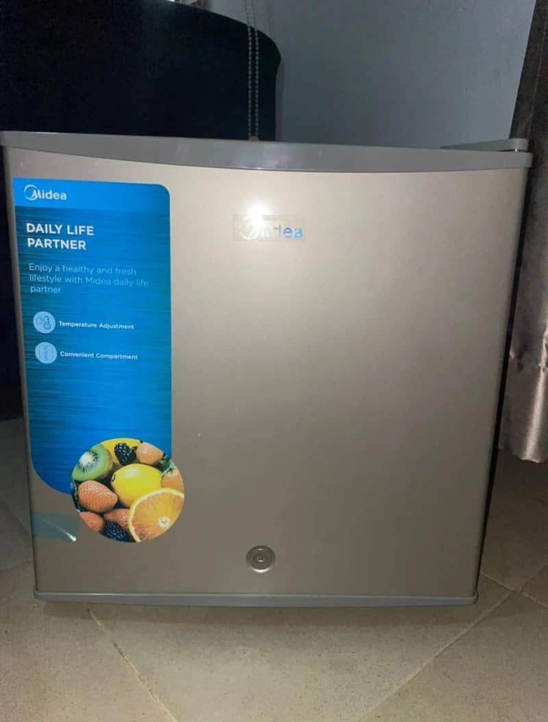 Small fridge 1