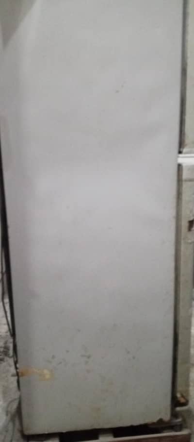 Refrigerator for sale
