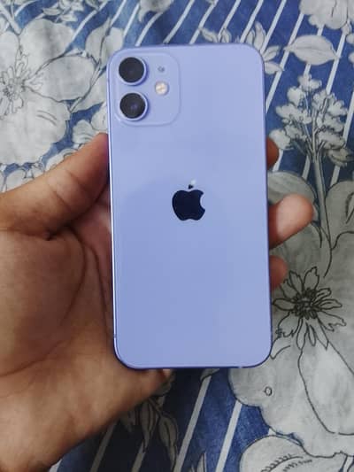 iPhone 12 min
