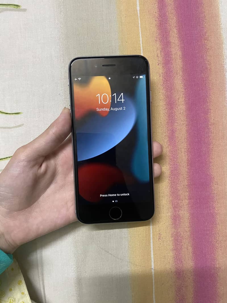Apple iPhone 6S 1