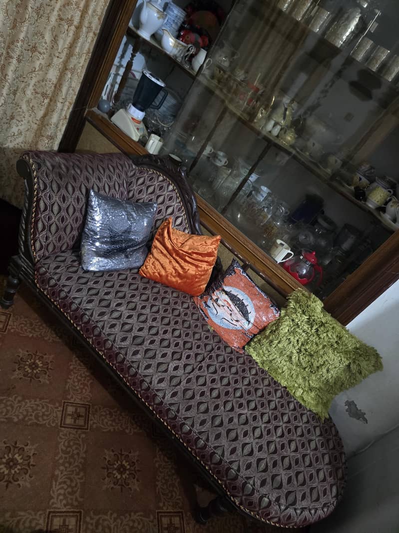 deewan sofa 0