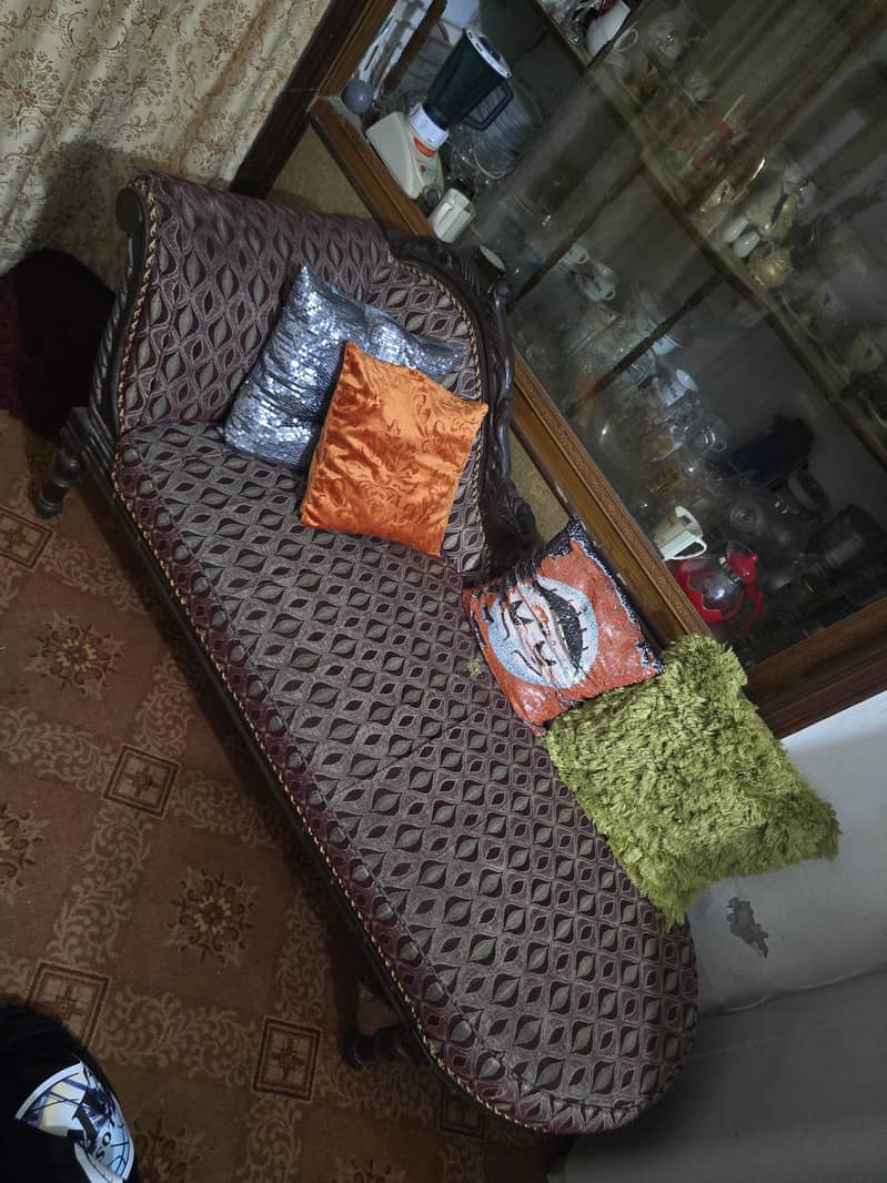 deewan sofa 1