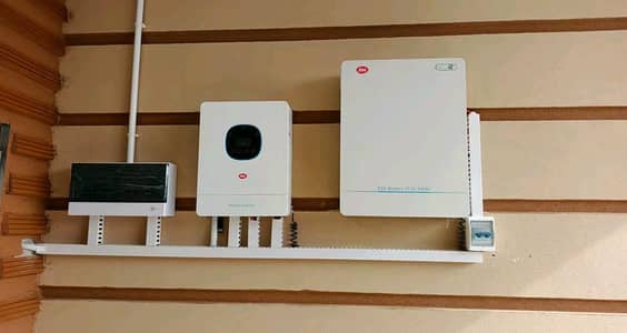 I tell inverter 6 KW WORKING MEIN all okay 8 month use clean full ok