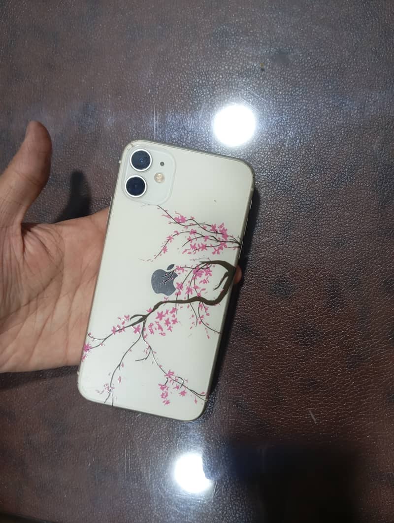Apple iPhone 11 1