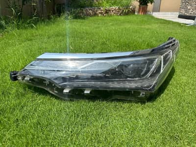 Toyota 2025 model Grande headlight for sale 03444346991