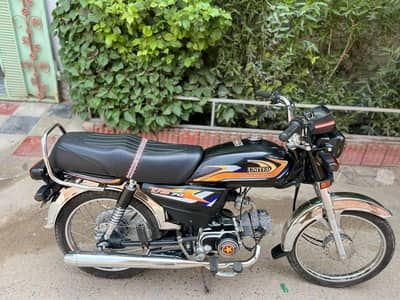 United 70cc