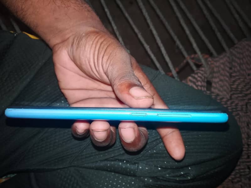 Xiaomi Redmi Note 9 1