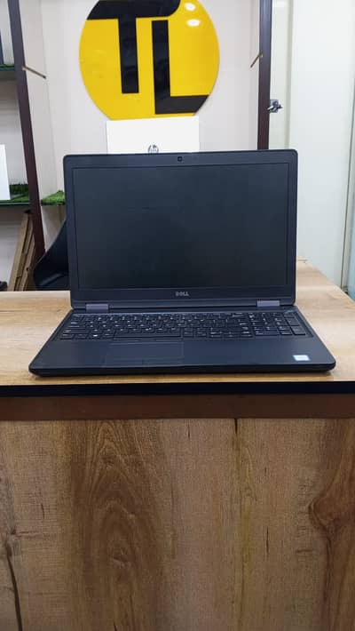 Dell Latitude 5590,Core i5 8th Gen,15.6" Big Screen,8GB RAM/256GB SSD