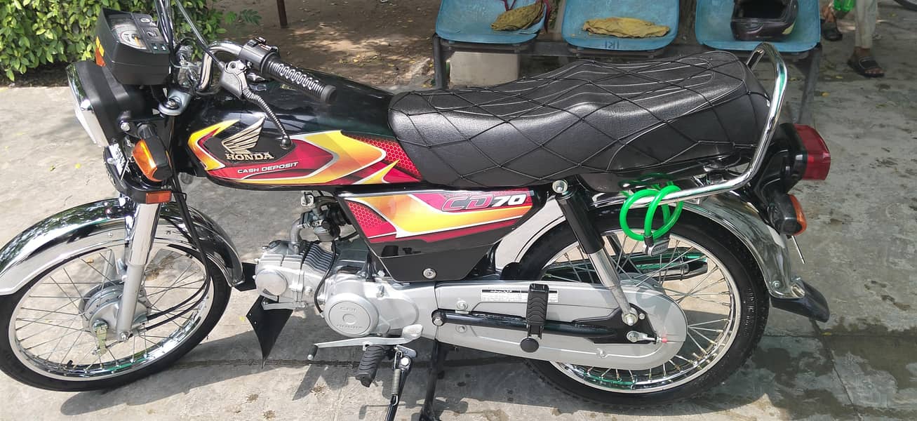 Honda CD70 0