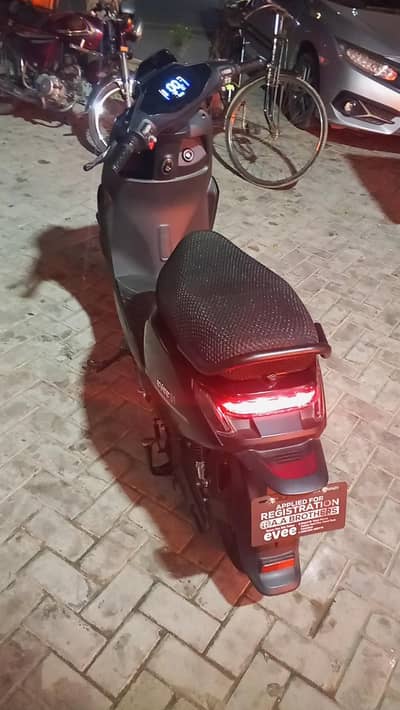 03044400692 all ok new condition 3 month use 4000 km Chali ha