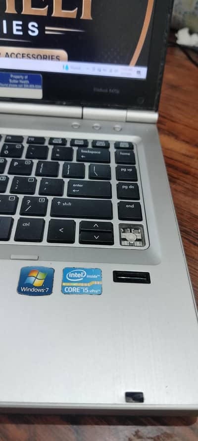 HP elite book 8470p Core i5 3rd Generation 4 RAM 160 GB SSD