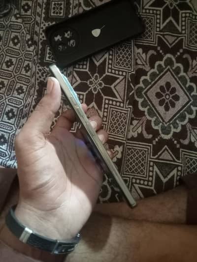 Tecno SPARK 30 Pro
