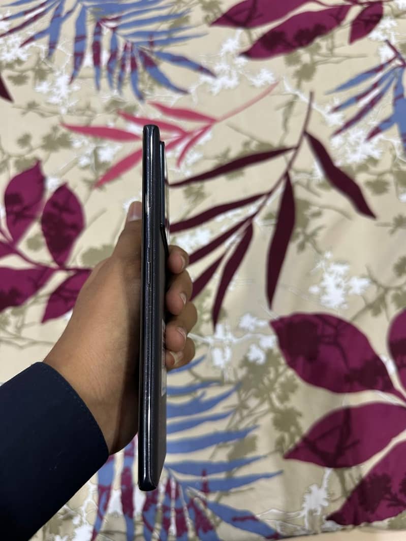Infinix Note 40 Pro Plus 3