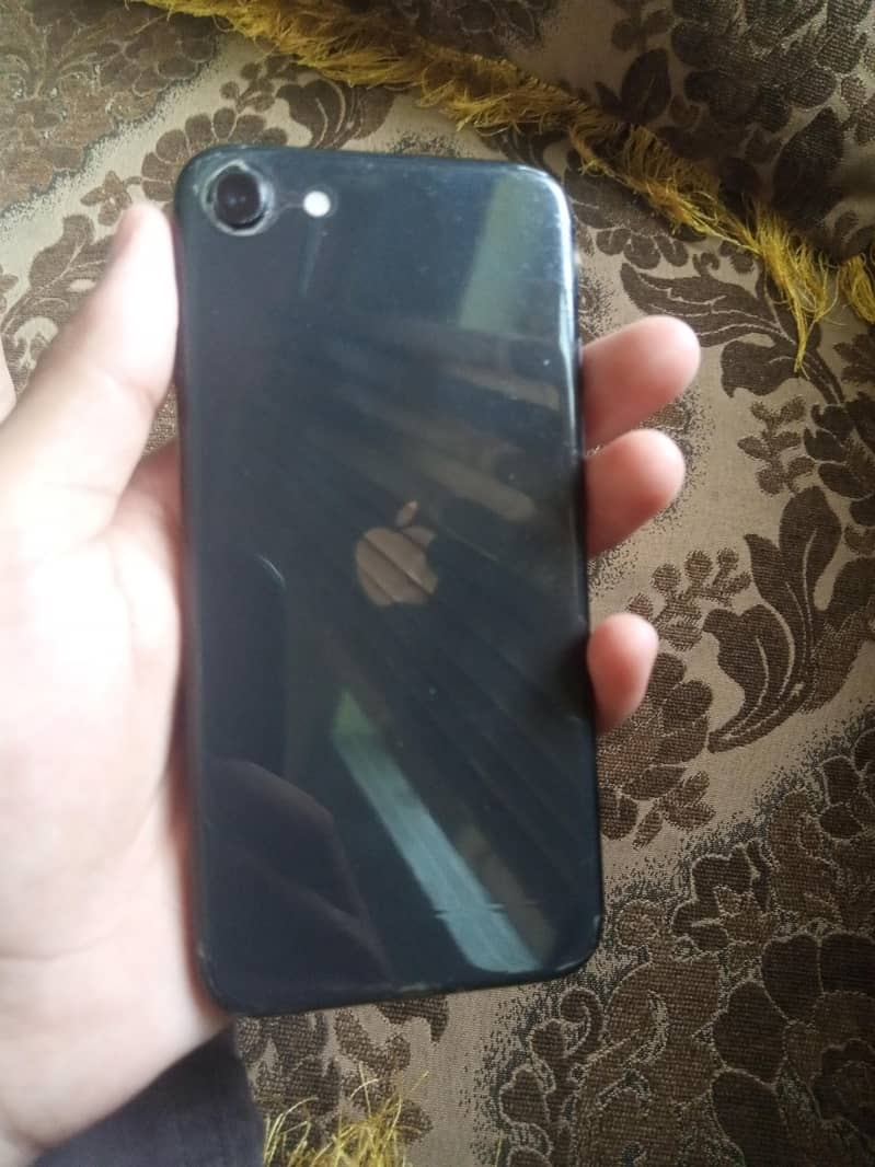 Apple iPhone SE 1