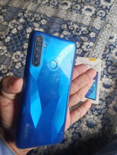 Realme 5