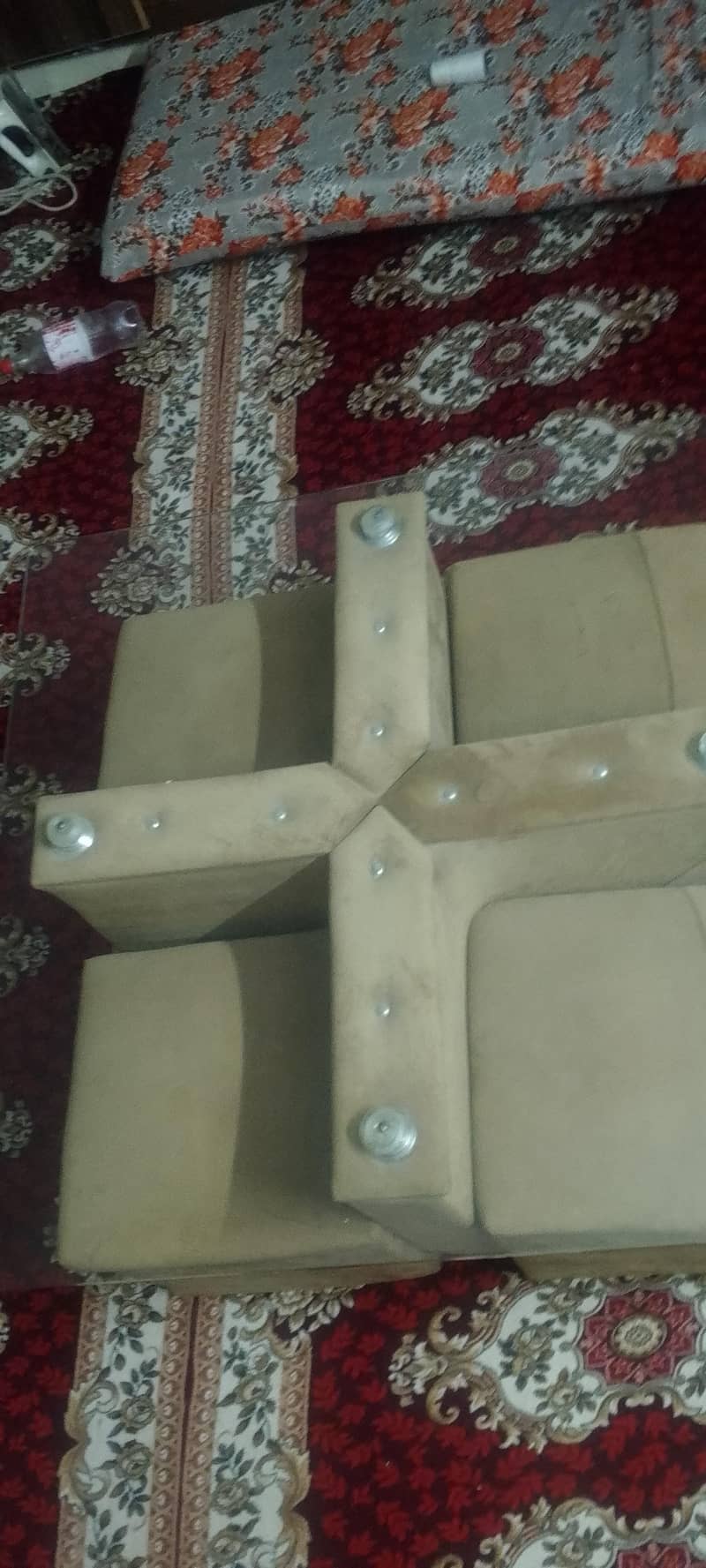 center table with 4 stools 4
