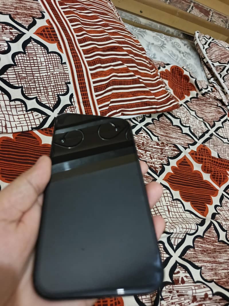 Apple iPhone 15 plus 3