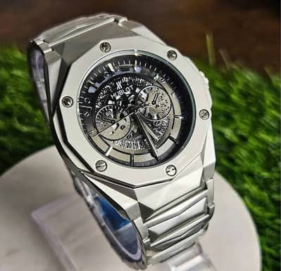 Hublot Diamond Watch ⌚
