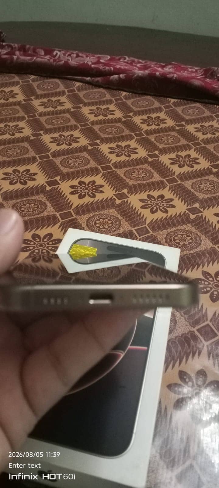 Apple iPhone 16 Pro Max 6