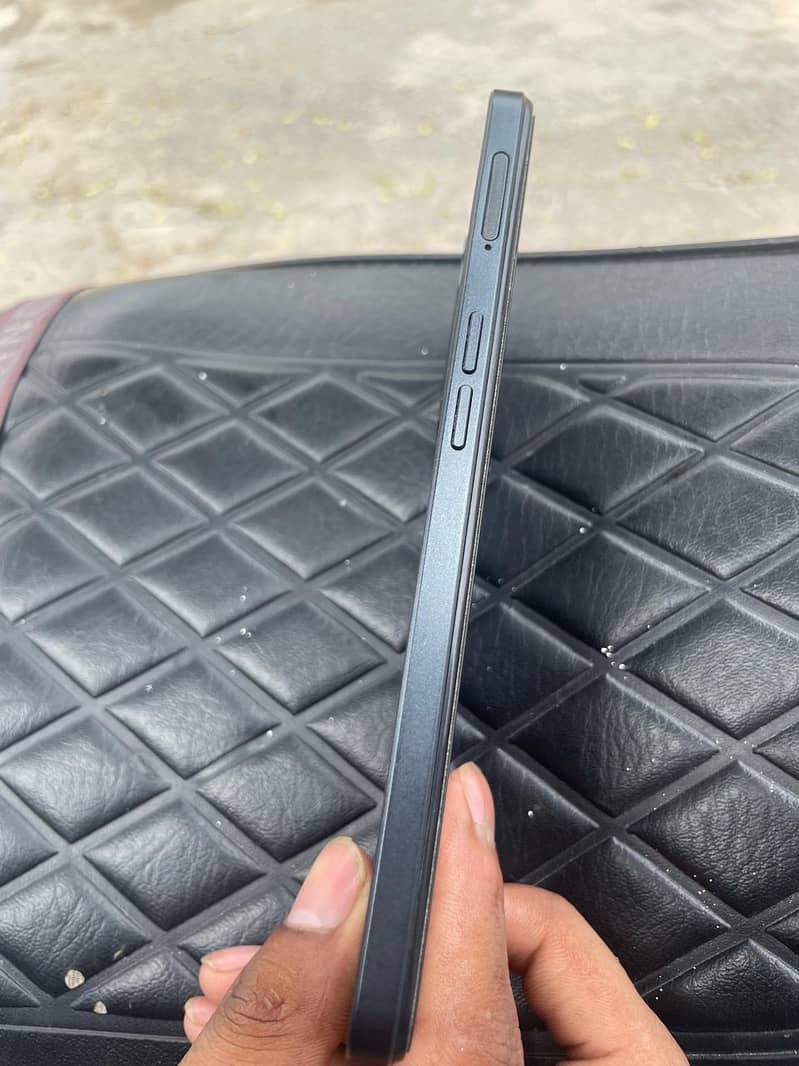 OPPO A57 1