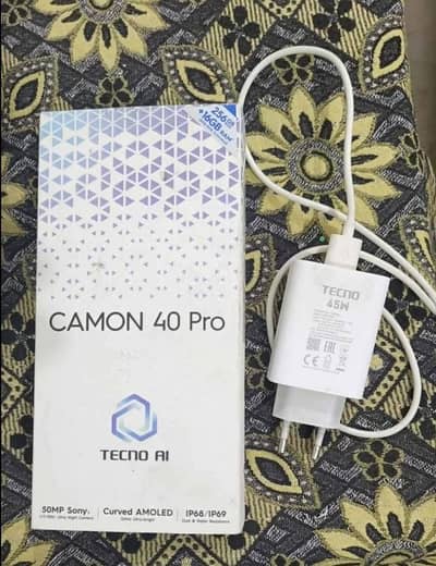 Tecno CAMON 40 Pro