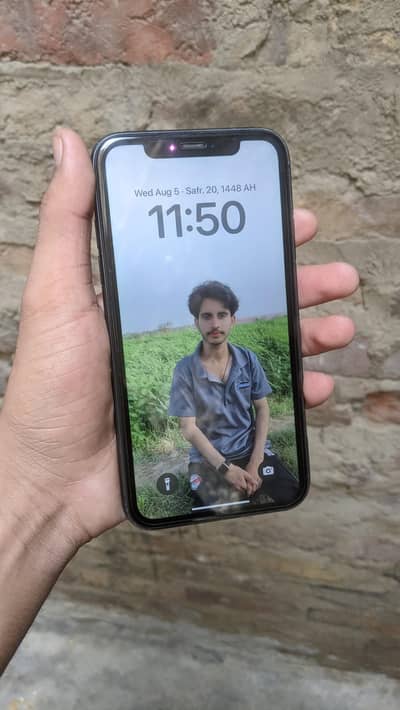 iphone 11 64gb MDM battery 86 water pack all ok