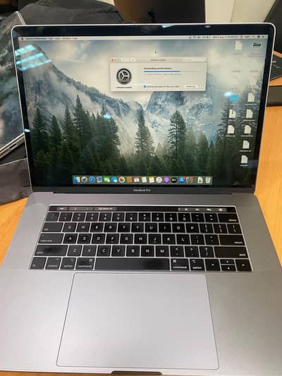 Apple MacBook Pro 15" (2018) – Intel Core i9 / 32GB RAM / 4GB GPU